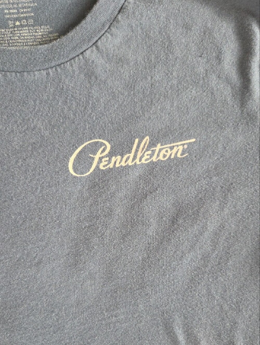 Pendleton Blue Yellowstone National Park Graphic Tee Women's Size M - Picture 4 of 5